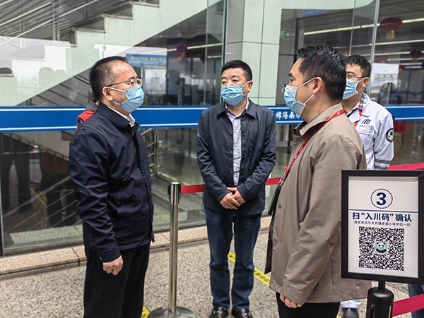 1666753647500889.png 經(jīng)開區(qū)管委會檢查綿陽機(jī)場疫情防控工作.png